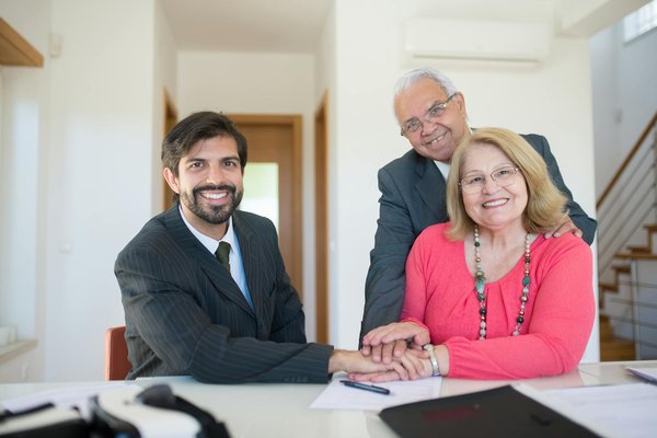 Comment les entreprises de réparation d'ordinateurs peuvent-elles offrir des services de formation pour prévenir les problèmes courants ?